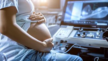 Seguro médico para seguimiento de embarazo Asisa Esencial +