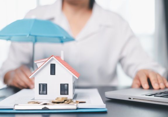 Qué seguros son obligatorios para una hipoteca y cuáles no puede imponerte el banco